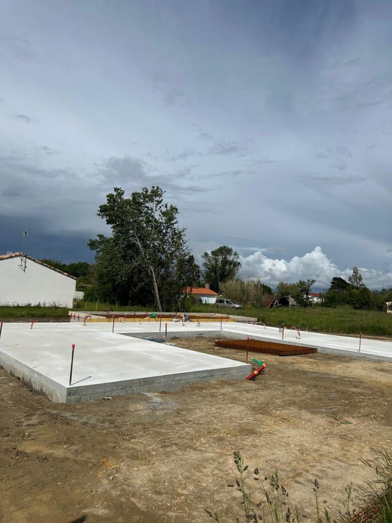 Littoral Construction, spécialiste de la construction neuve & maçonnerie à Saint-Hilaire-de-Riez : maisons, extensions et travaux sur mesure.